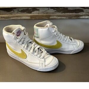 Nike Blazer Mid '77 GS White Light Zitron DH4112-100 Size 4.5 Youth‎